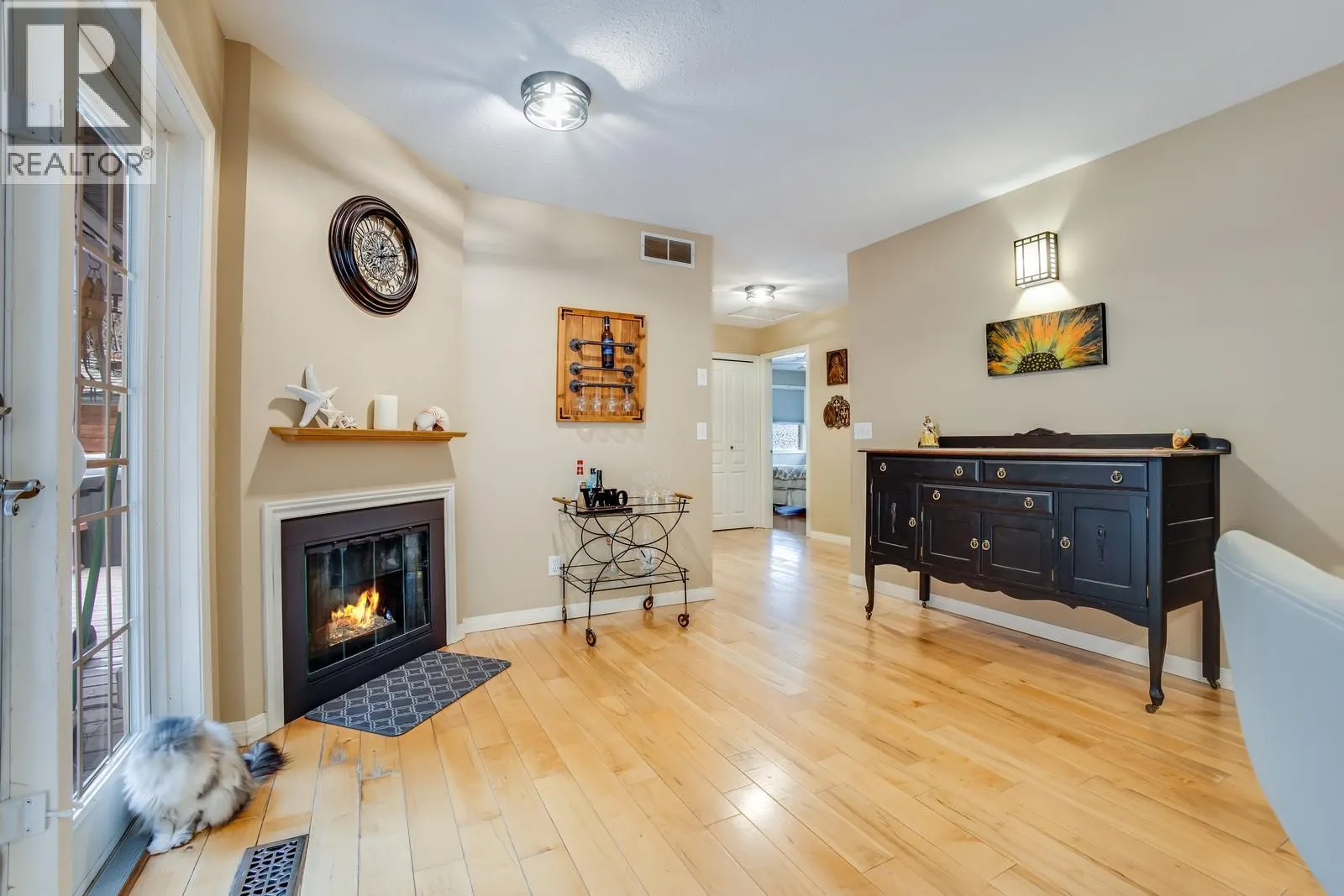 3166 Broadview Place