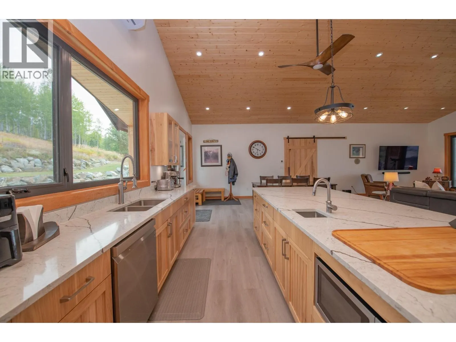 7500 Lonneke Trail