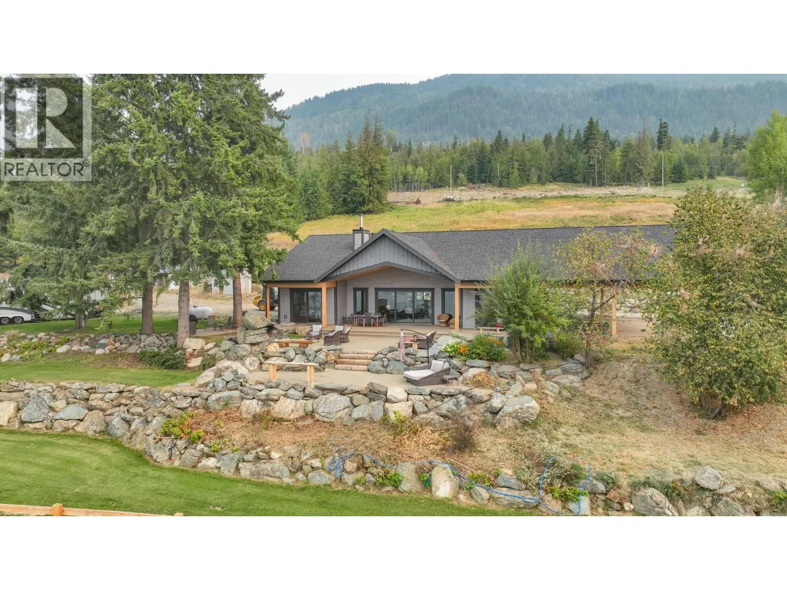 7500 Lonneke Trail
