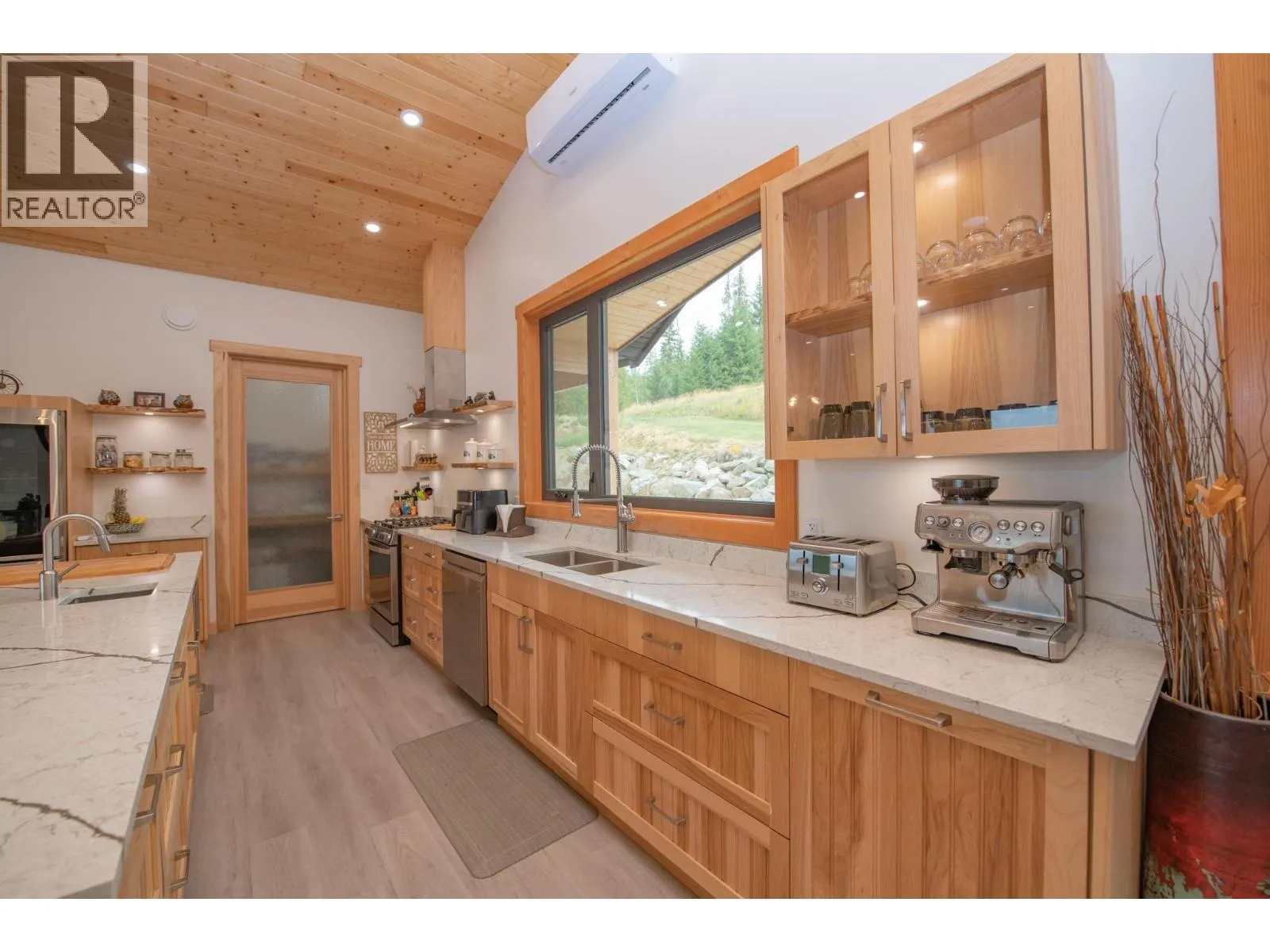 7500 Lonneke Trail