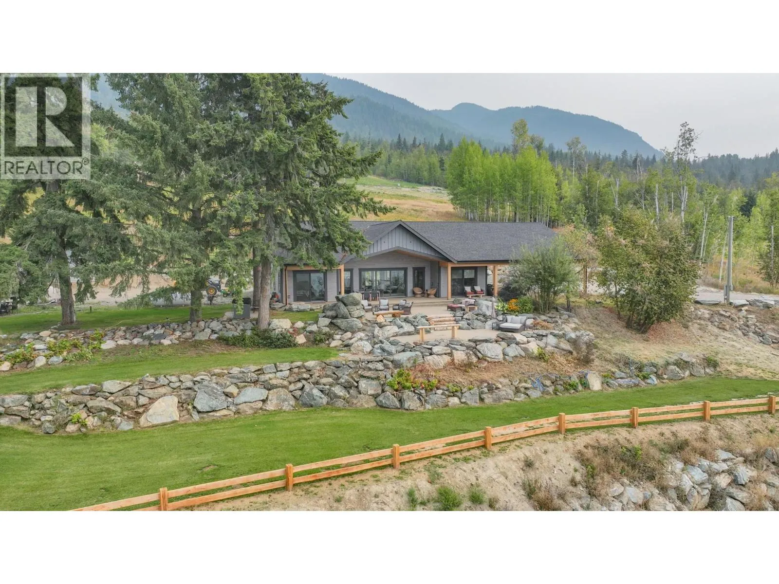 7500 Lonneke Trail