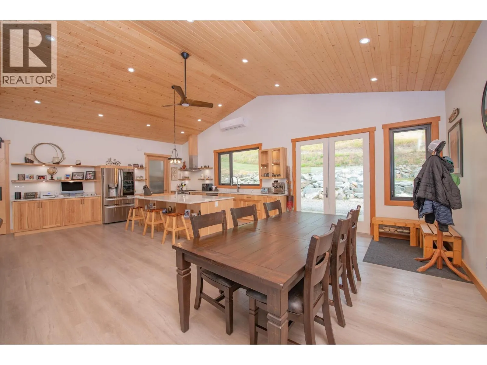 7500 Lonneke Trail