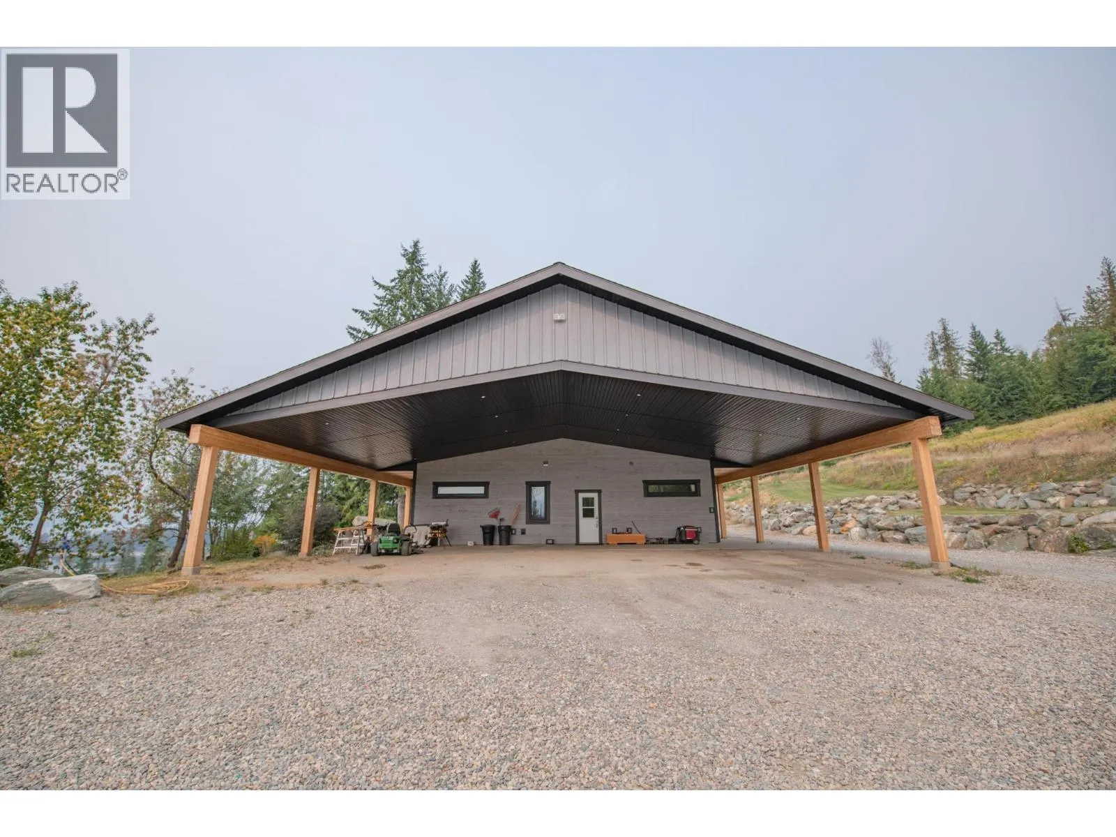 7500 Lonneke Trail