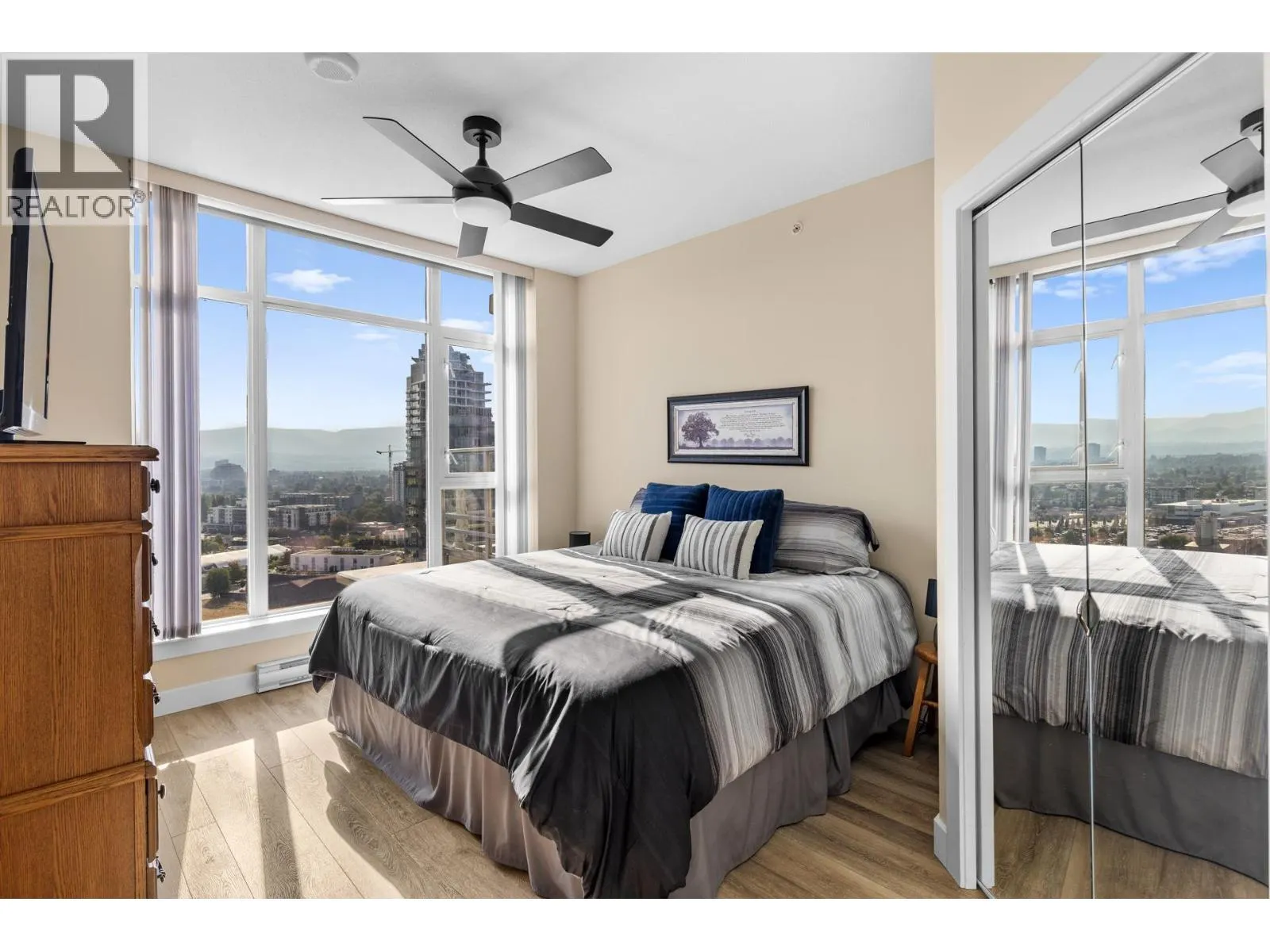 1075 Sunset Drive Unit# 2103