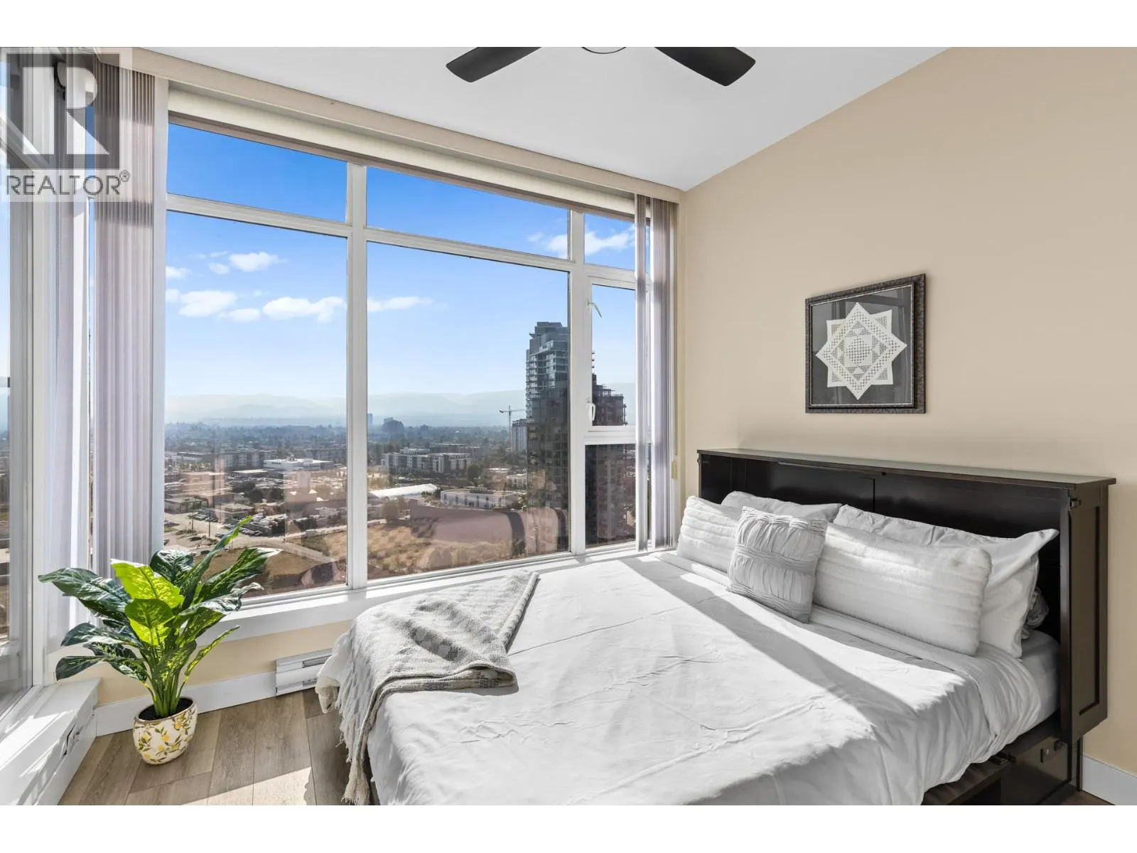 1075 Sunset Drive Unit# 2103