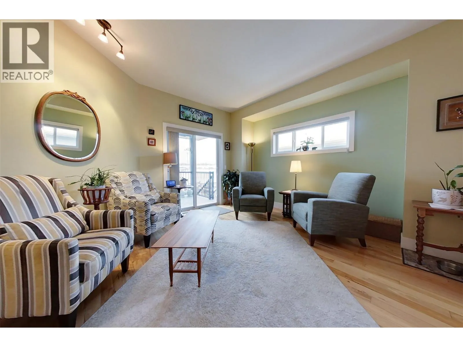 1849 Kelowna Crescent Unit# A