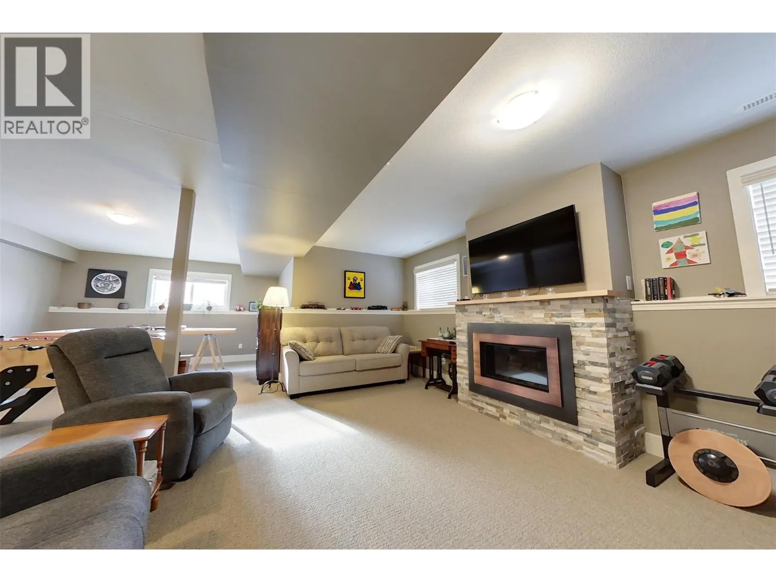 1849 Kelowna Crescent Unit# A