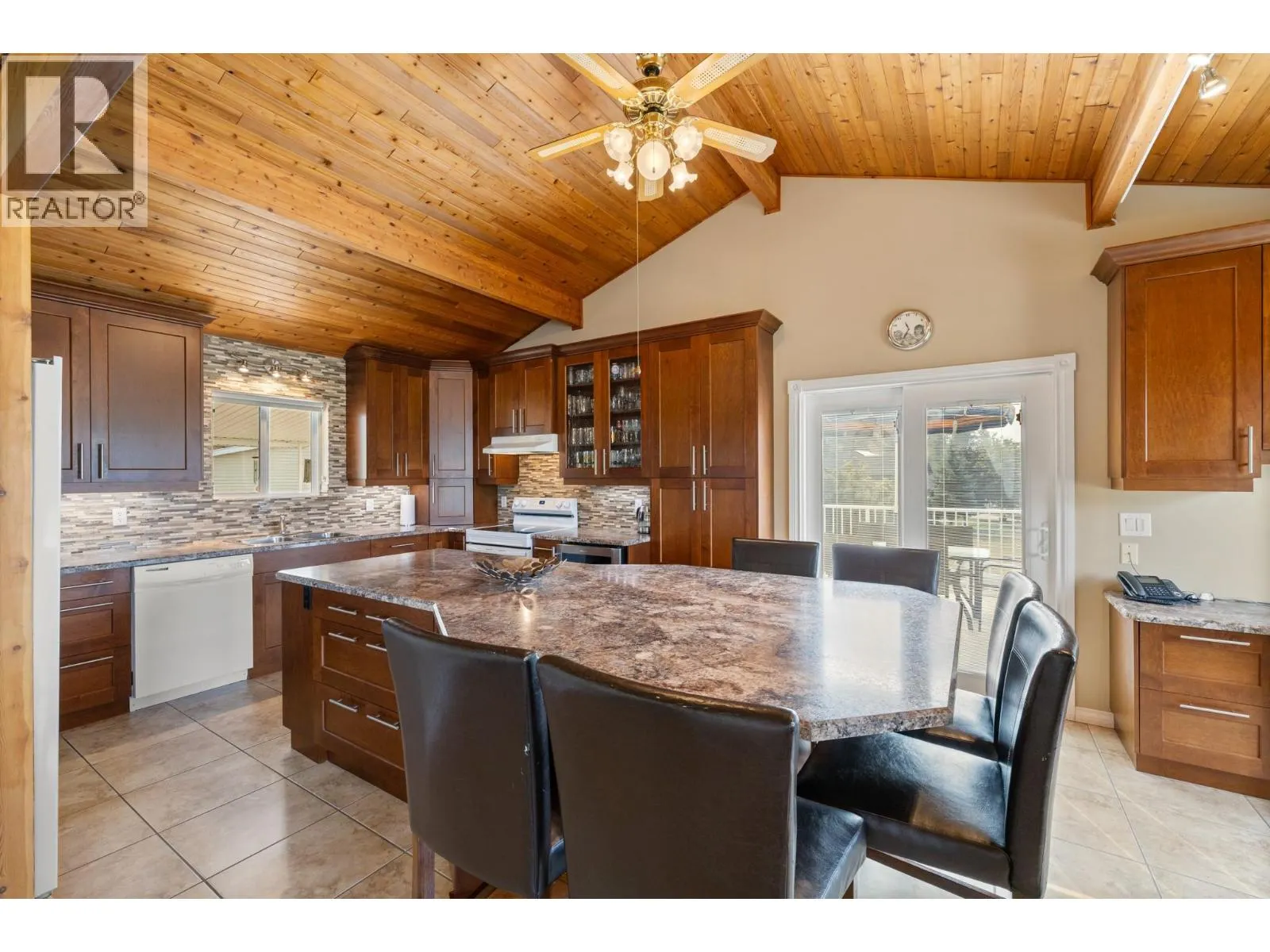 535 Curtis Road