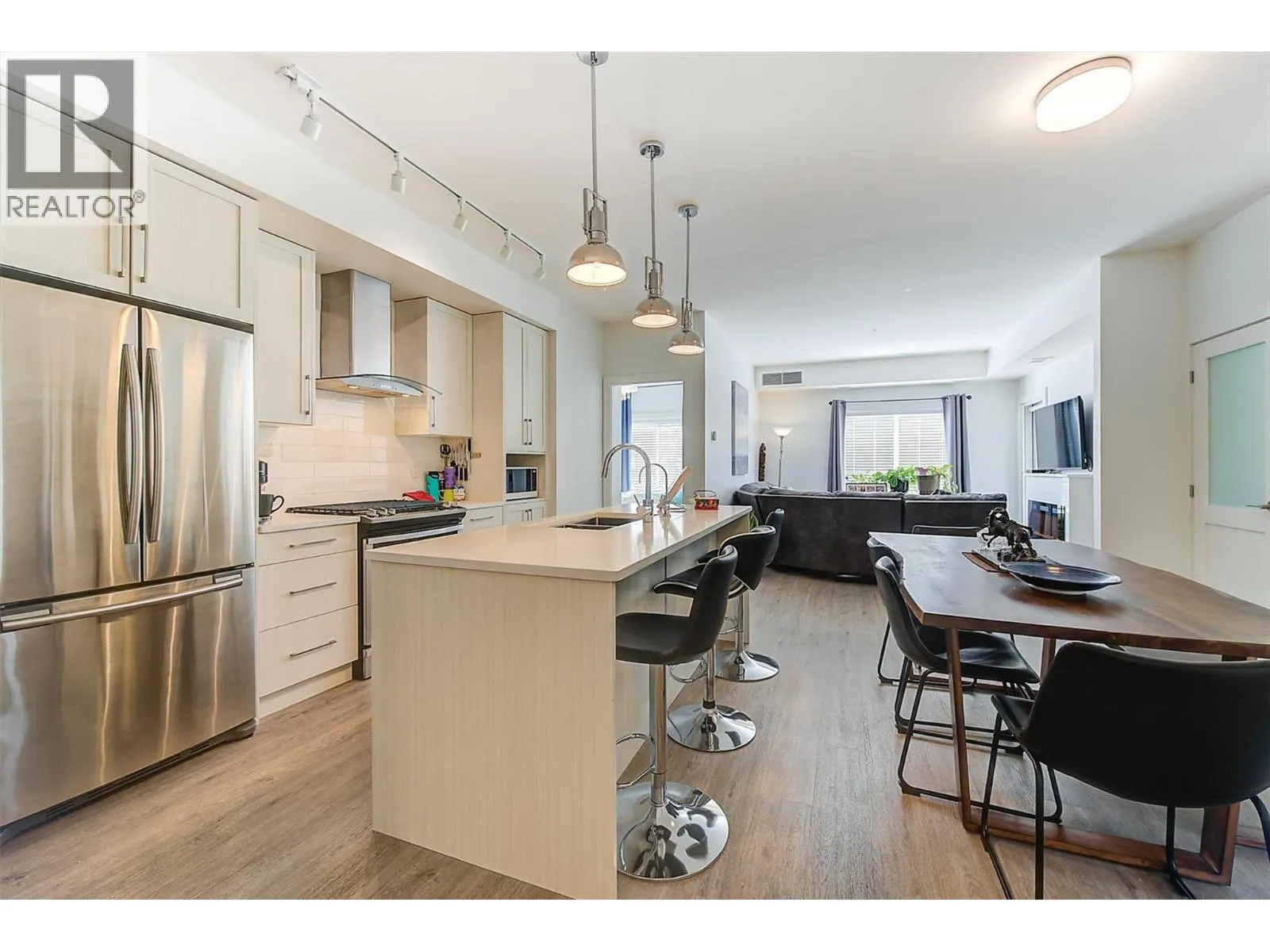 4380 Lakeshore Road Unit# 122