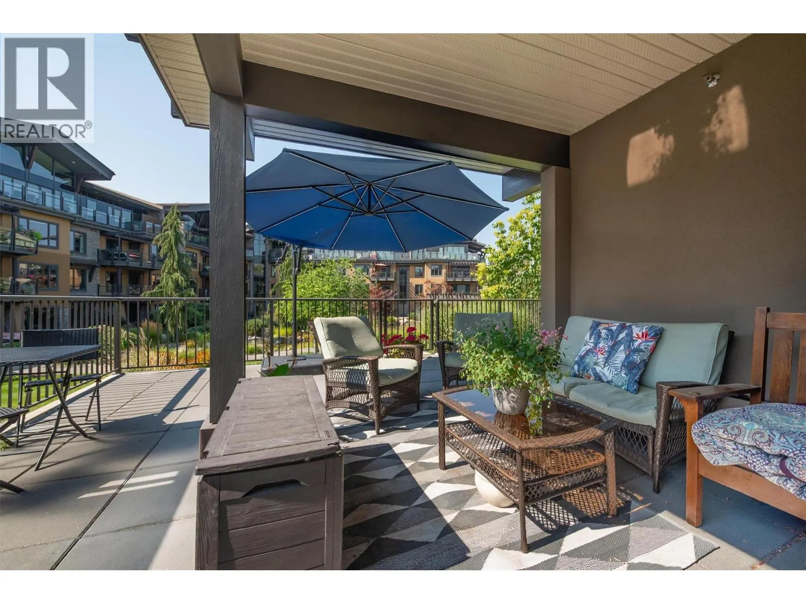 4380 Lakeshore Road Unit# 122