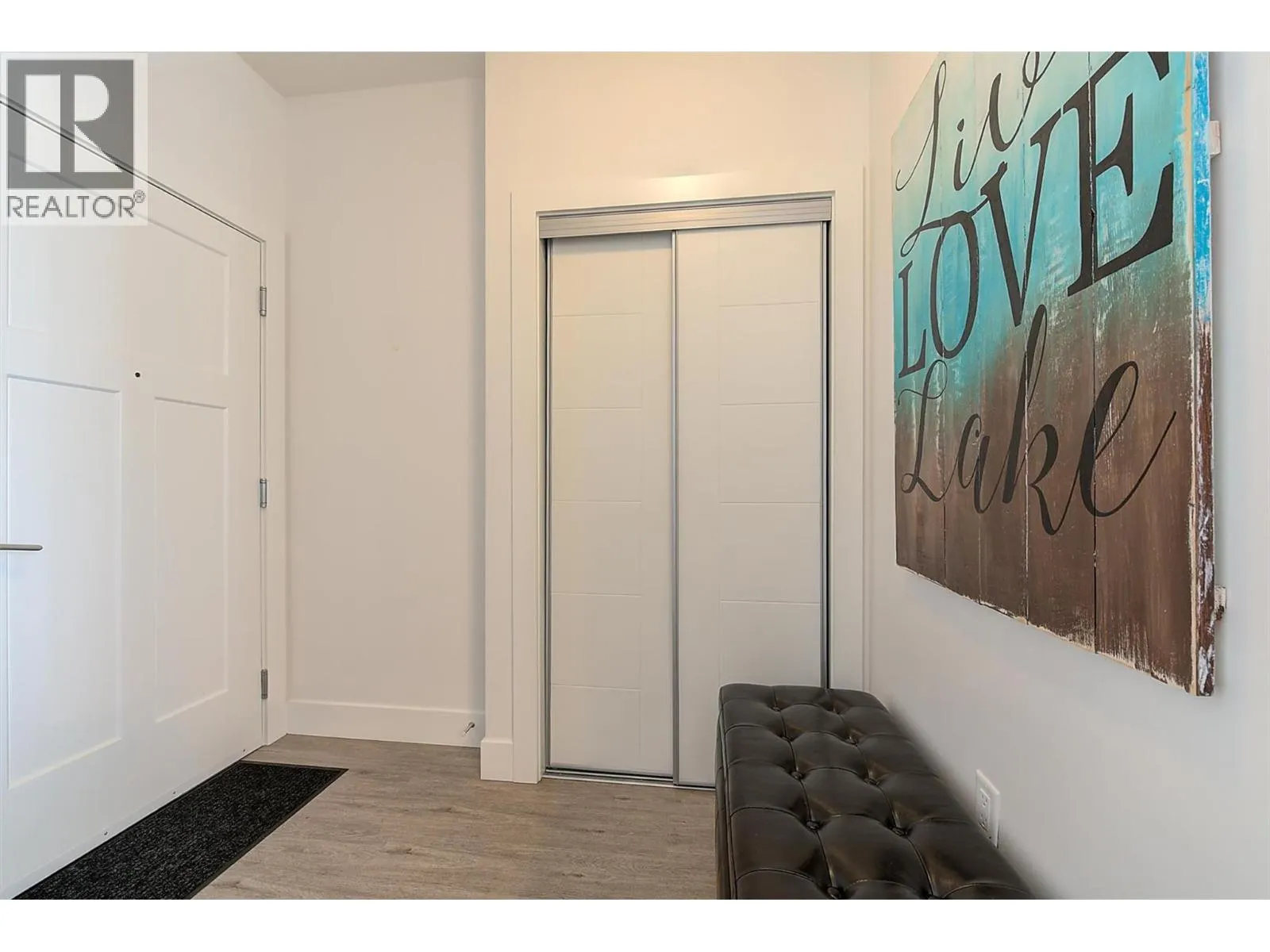 4380 Lakeshore Road Unit# 122