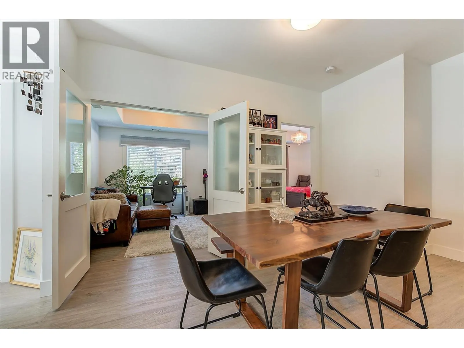 4380 Lakeshore Road Unit# 122