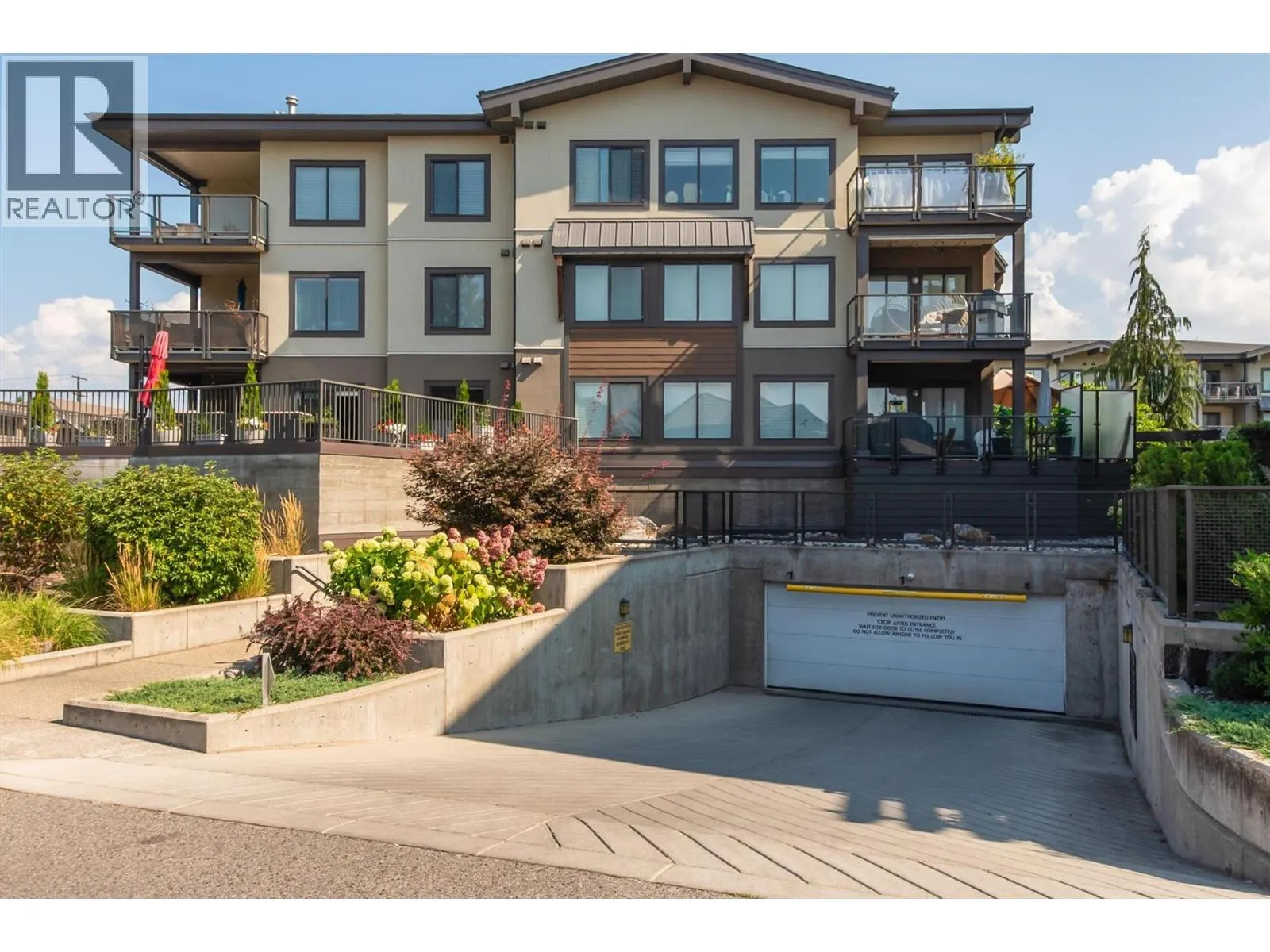 4380 Lakeshore Road Unit# 122
