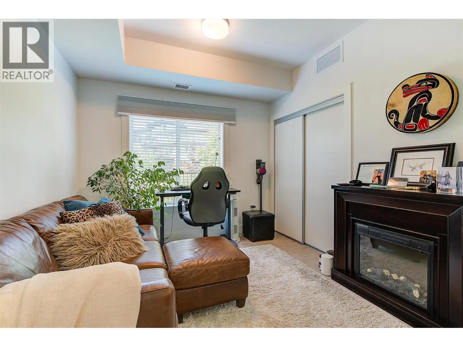 4380 Lakeshore Road Unit# 122