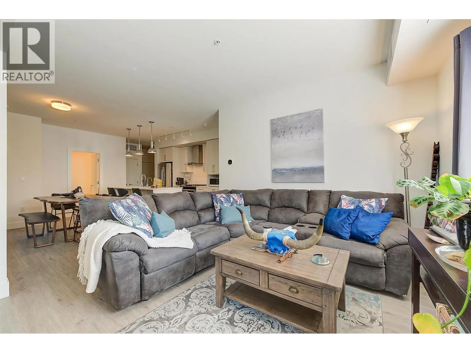 4380 Lakeshore Road Unit# 122