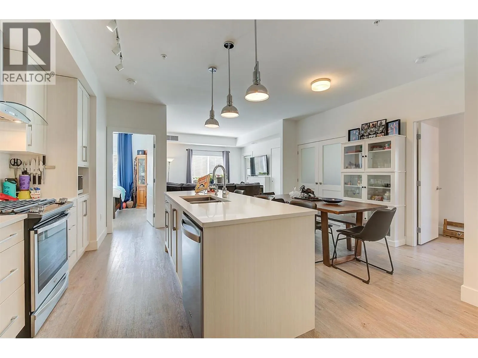 4380 Lakeshore Road Unit# 122