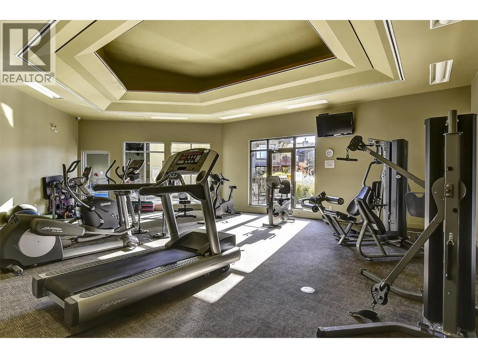 4380 Lakeshore Road Unit# 122