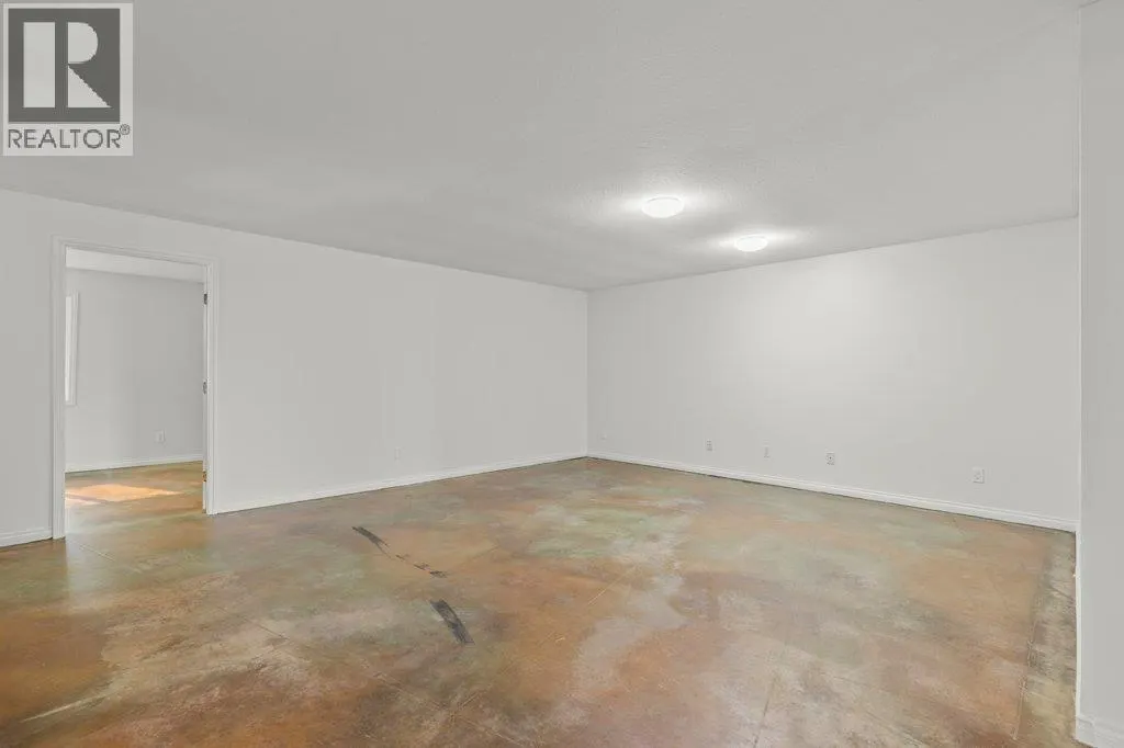 3298 Upper McLeod Road