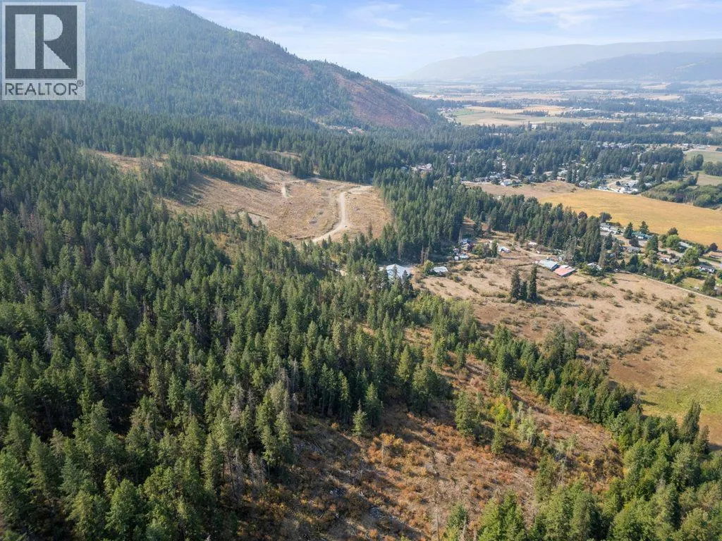 3298 Upper McLeod Road
