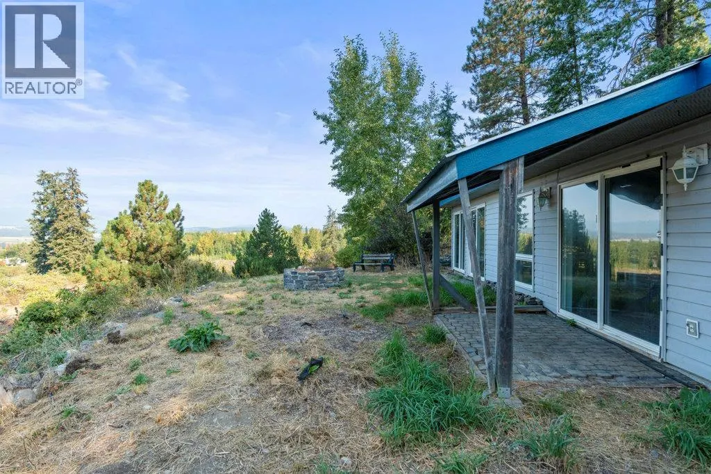 3298 Upper McLeod Road