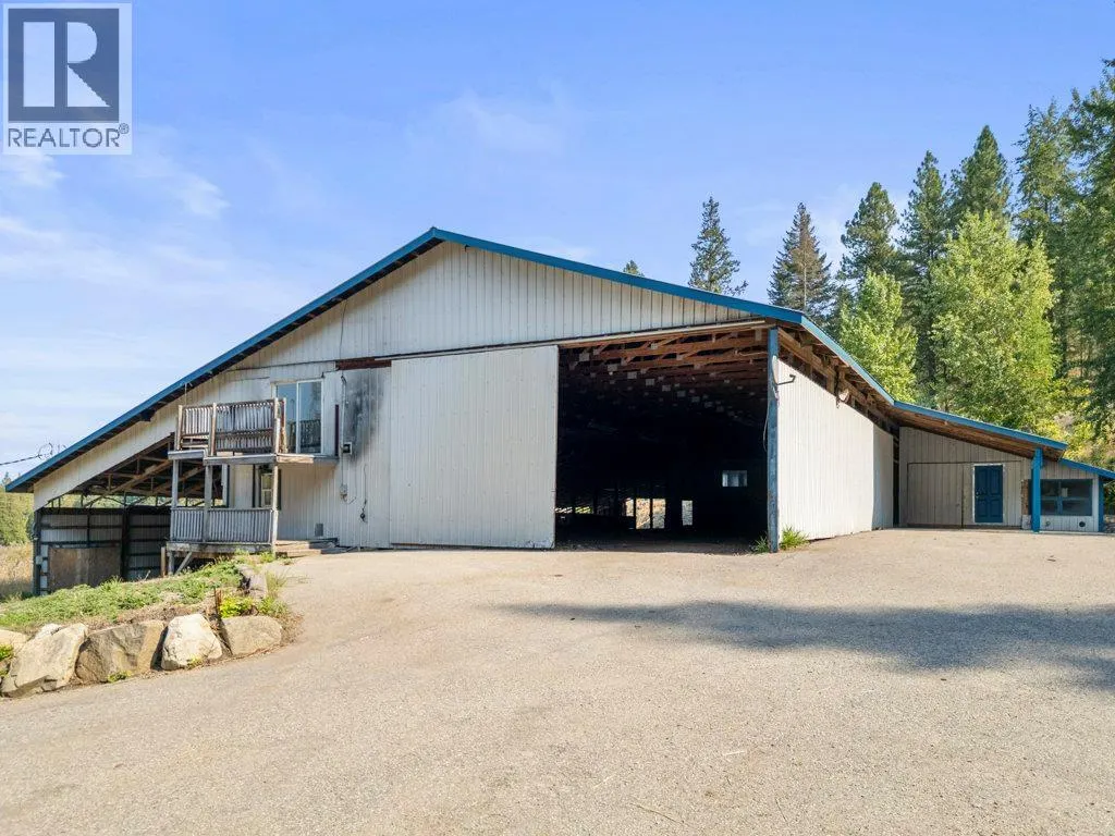 3298 Upper McLeod Road