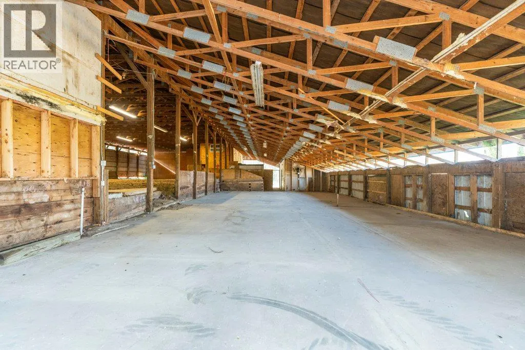 3298 Upper McLeod Road