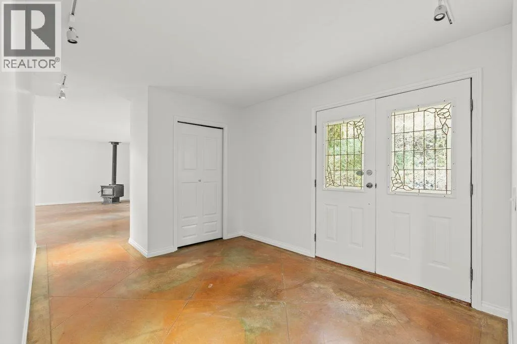 3298 Upper McLeod Road