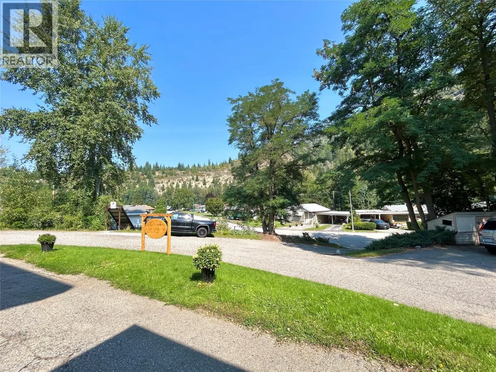 940 Celia Crescent Unit# 23