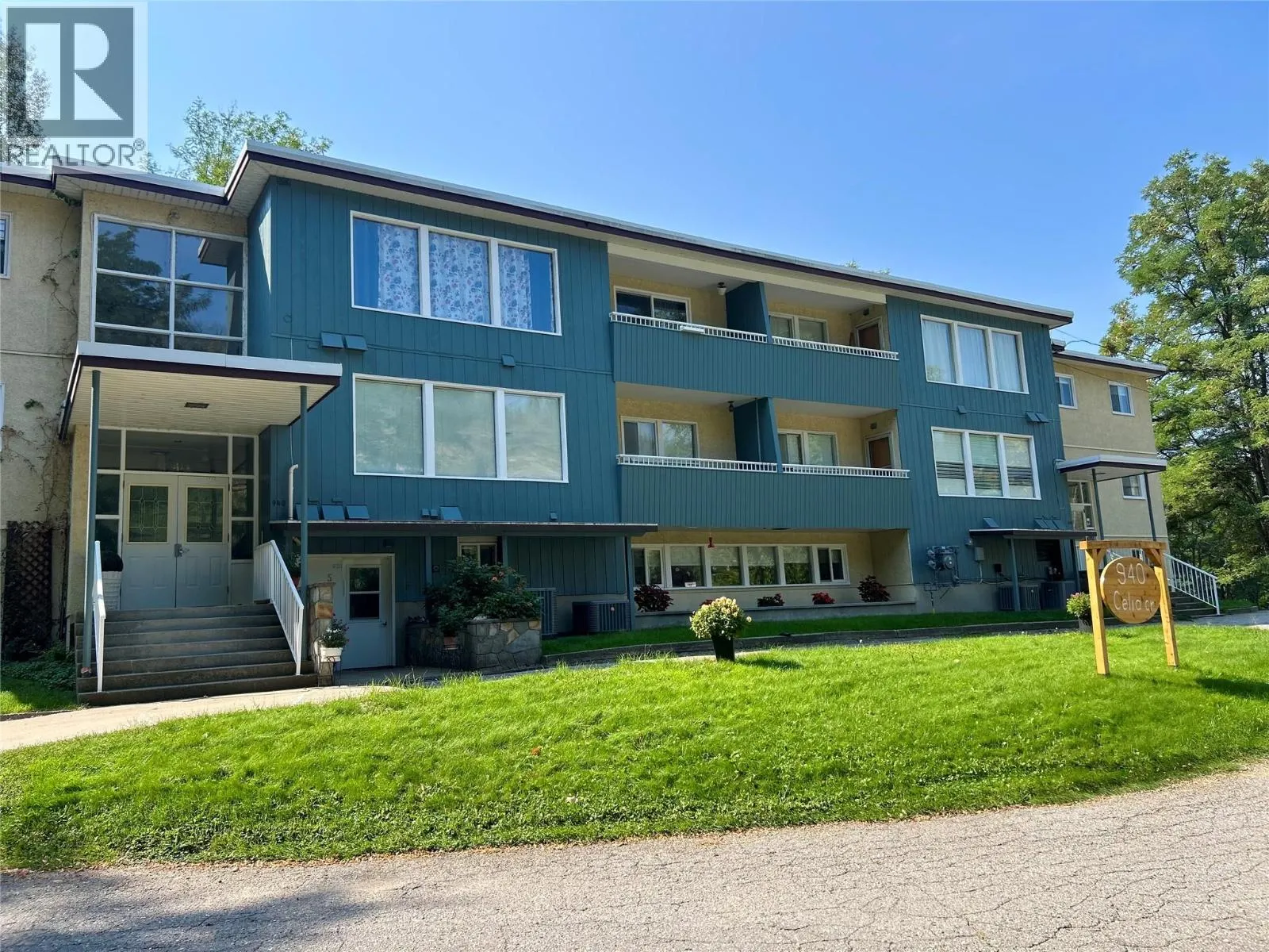 940 Celia Crescent Unit# 23