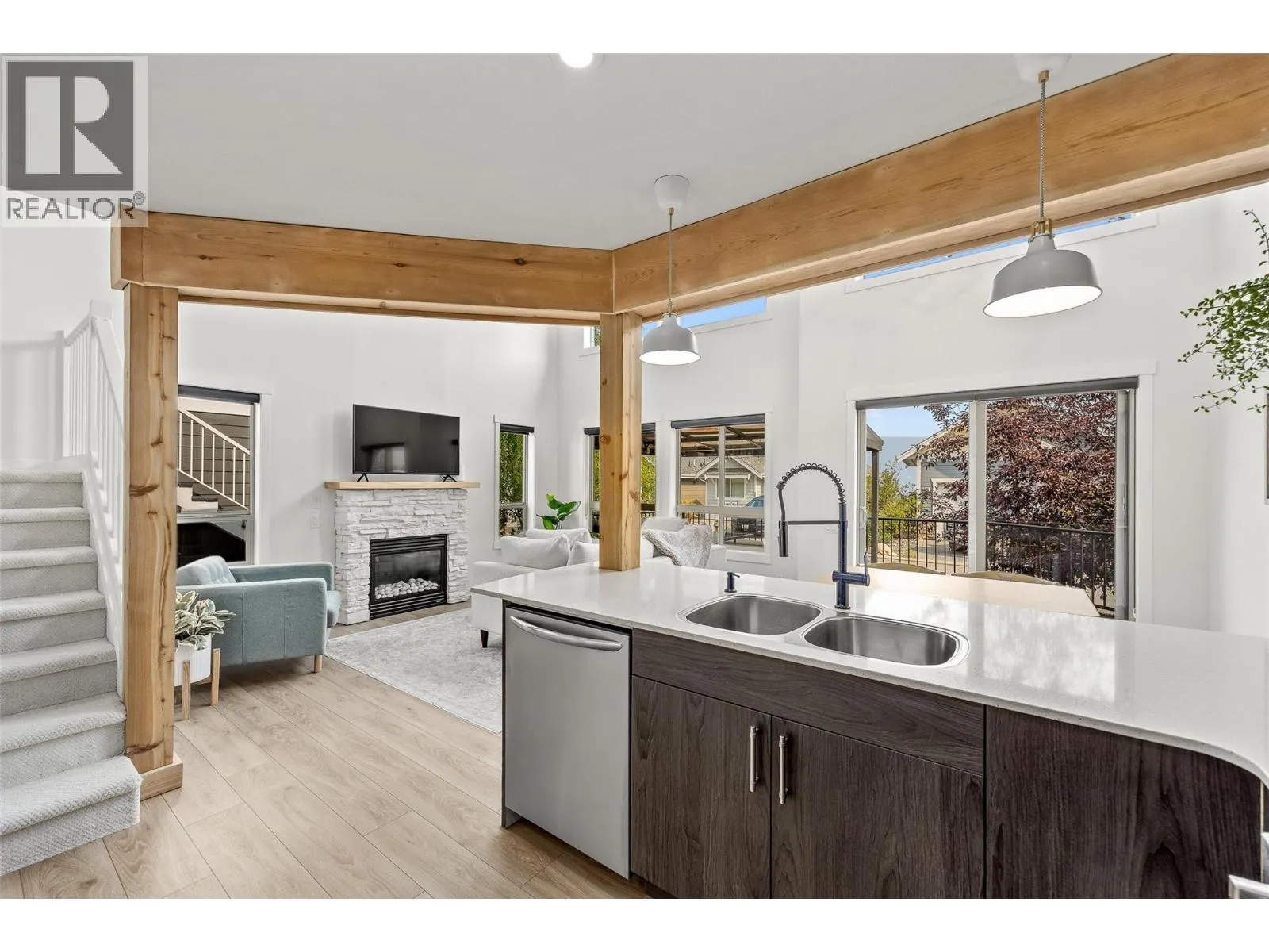 6748 Verona Loop Unit# 325