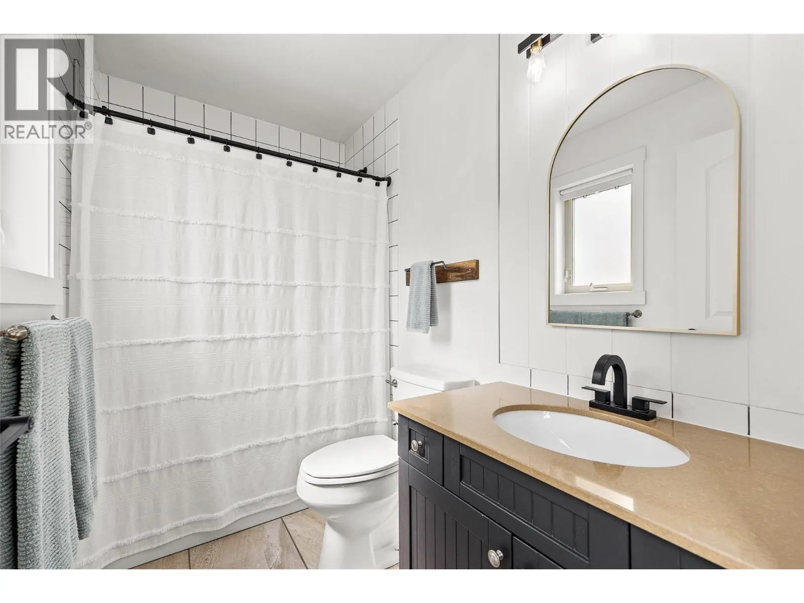 6748 Verona Loop Unit# 325