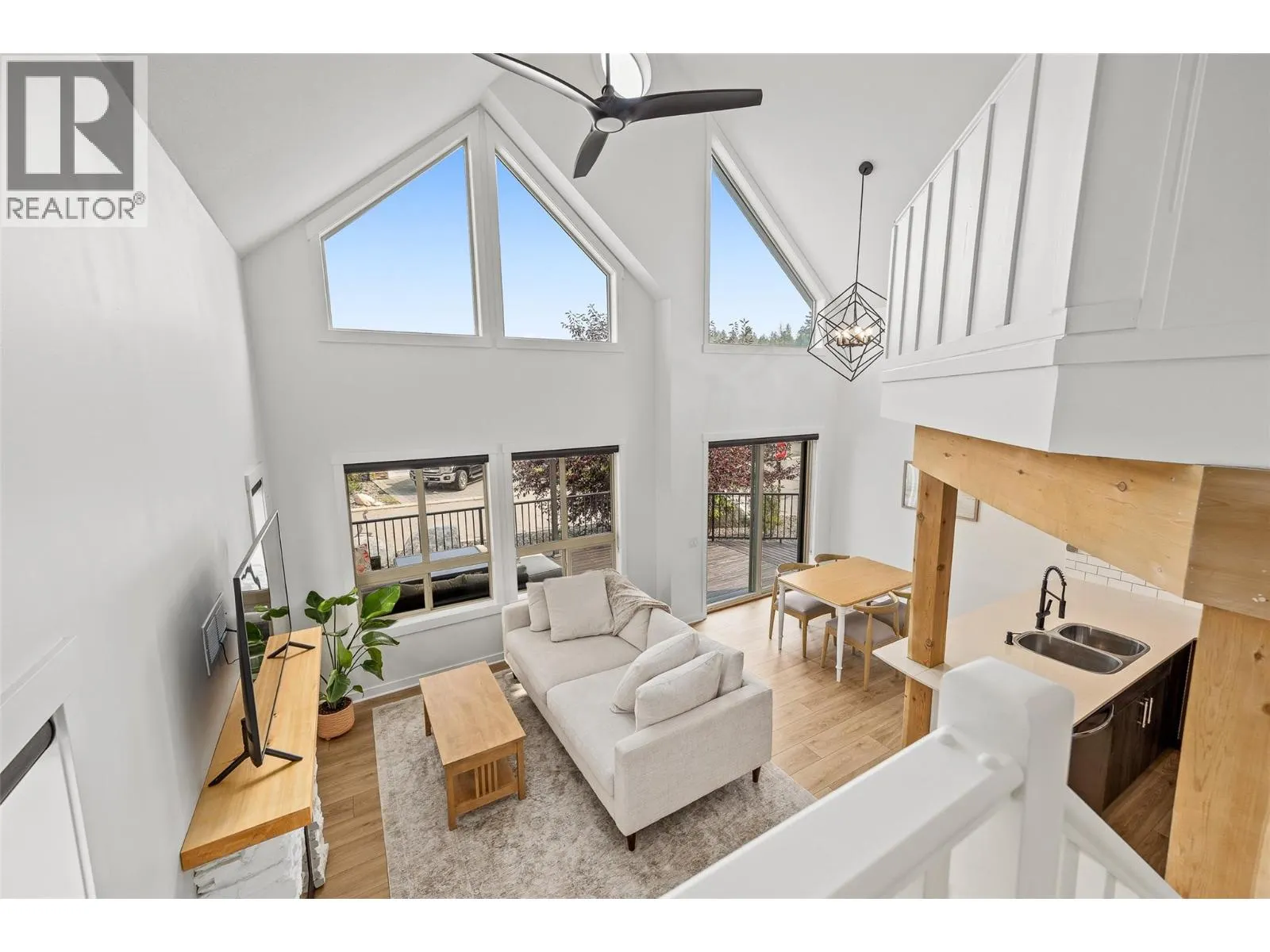 6748 Verona Loop Unit# 325