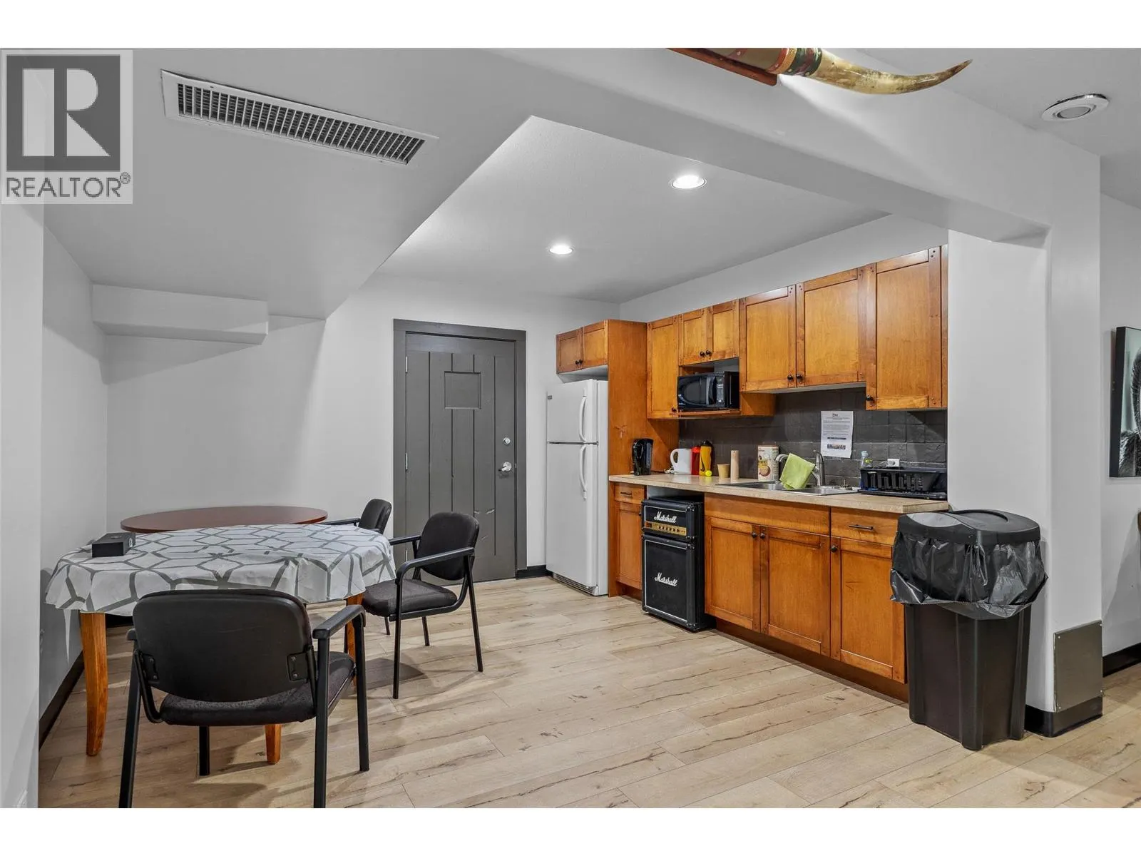 6748 Verona Loop Unit# 325