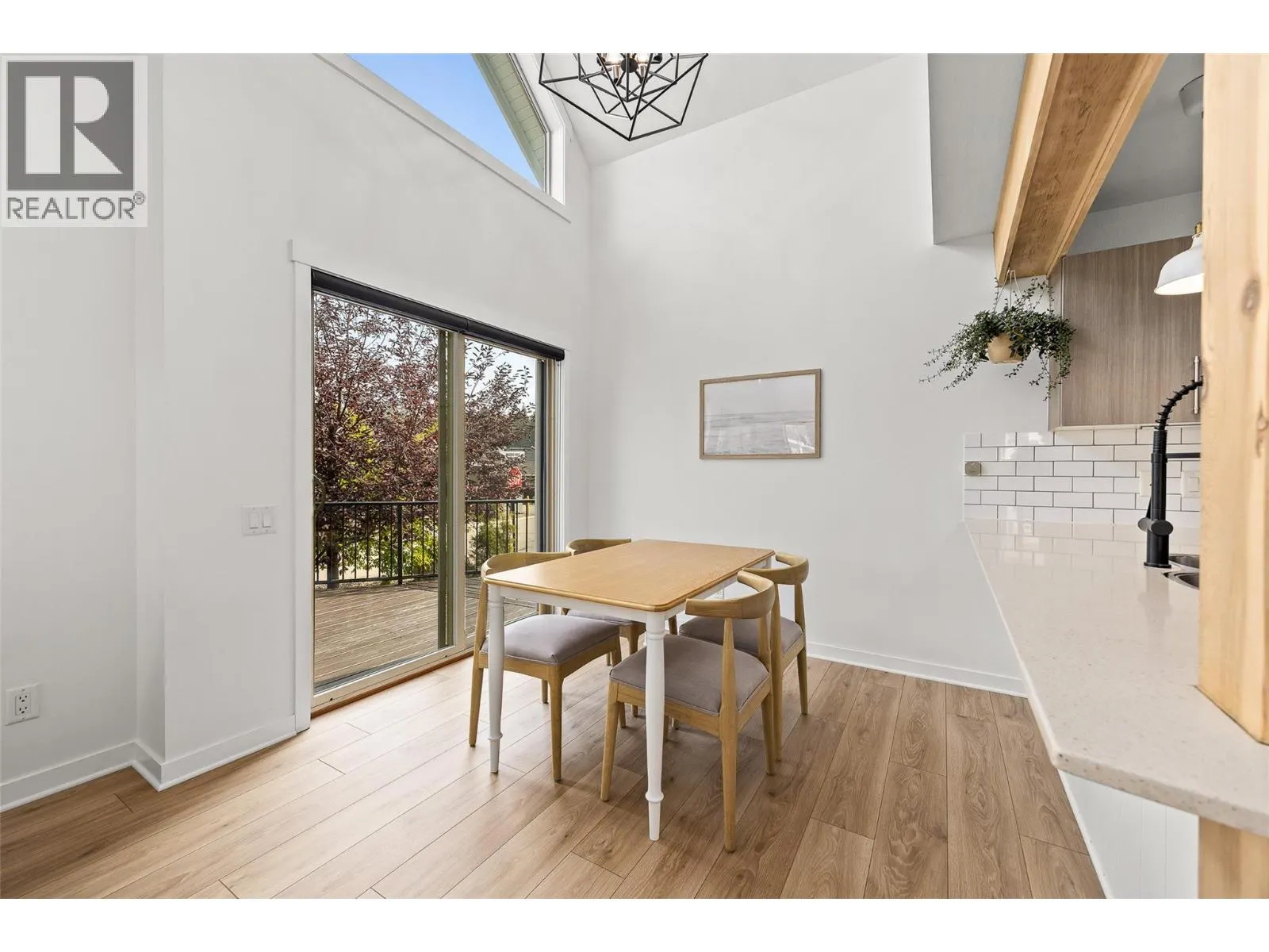6748 Verona Loop Unit# 325
