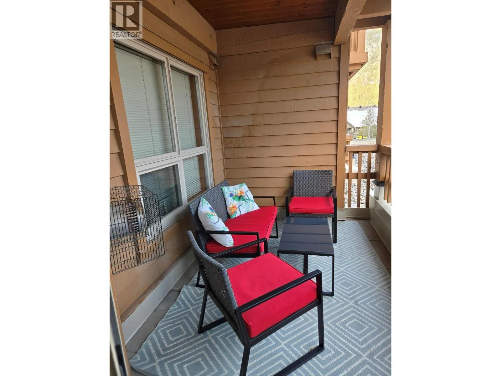 2080 Summit Drive Unit# 108