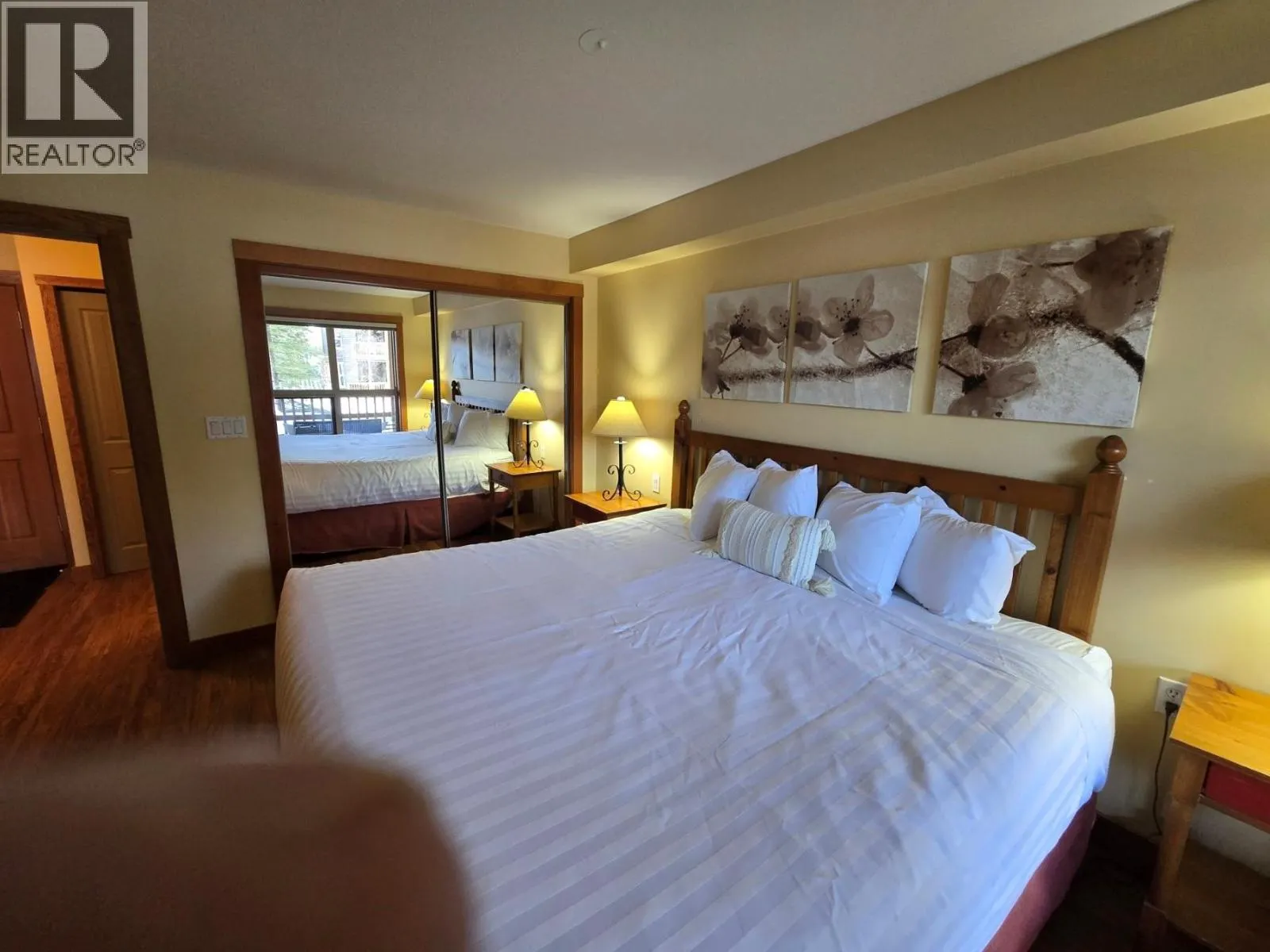 2080 Summit Drive Unit# 108