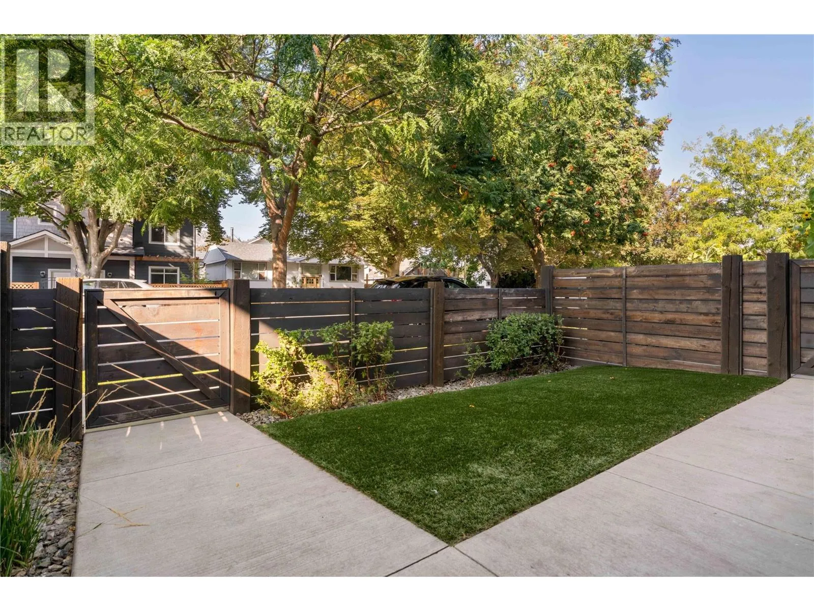 1033 Stockwell Avenue Unit# 1