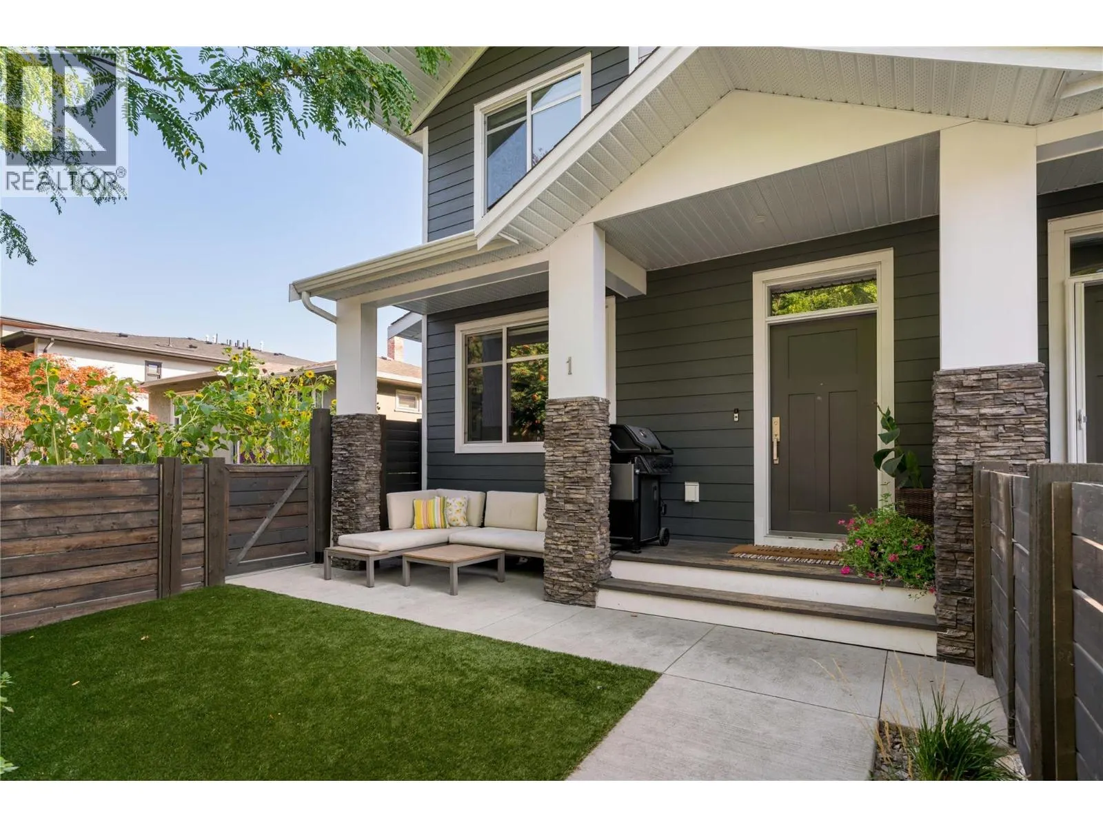1033 Stockwell Avenue Unit# 1