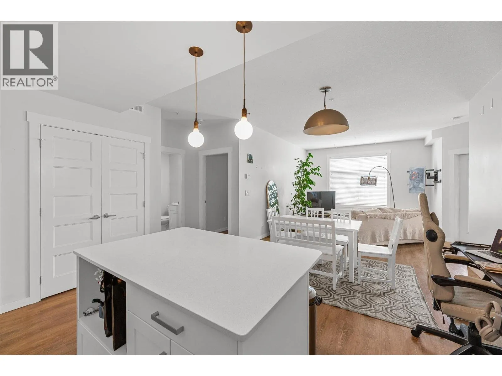 710 Stockwell Avenue Unit# 207