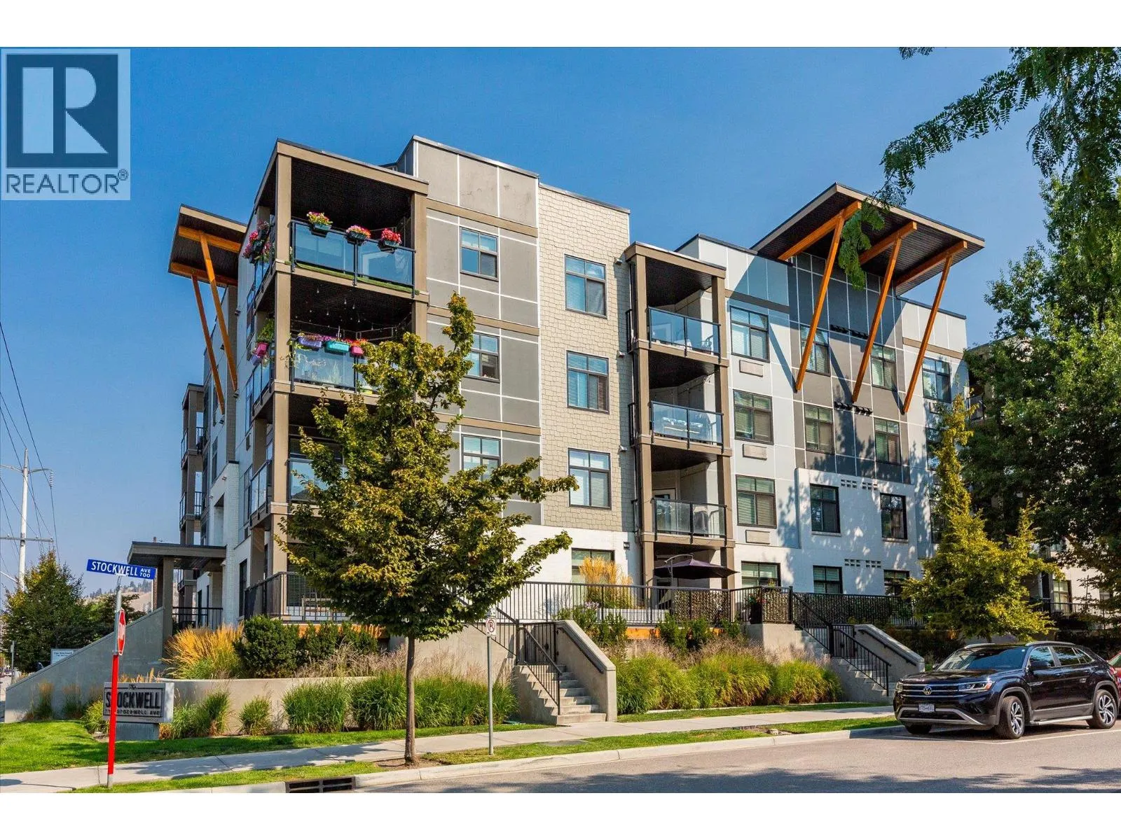 710 Stockwell Avenue Unit# 207