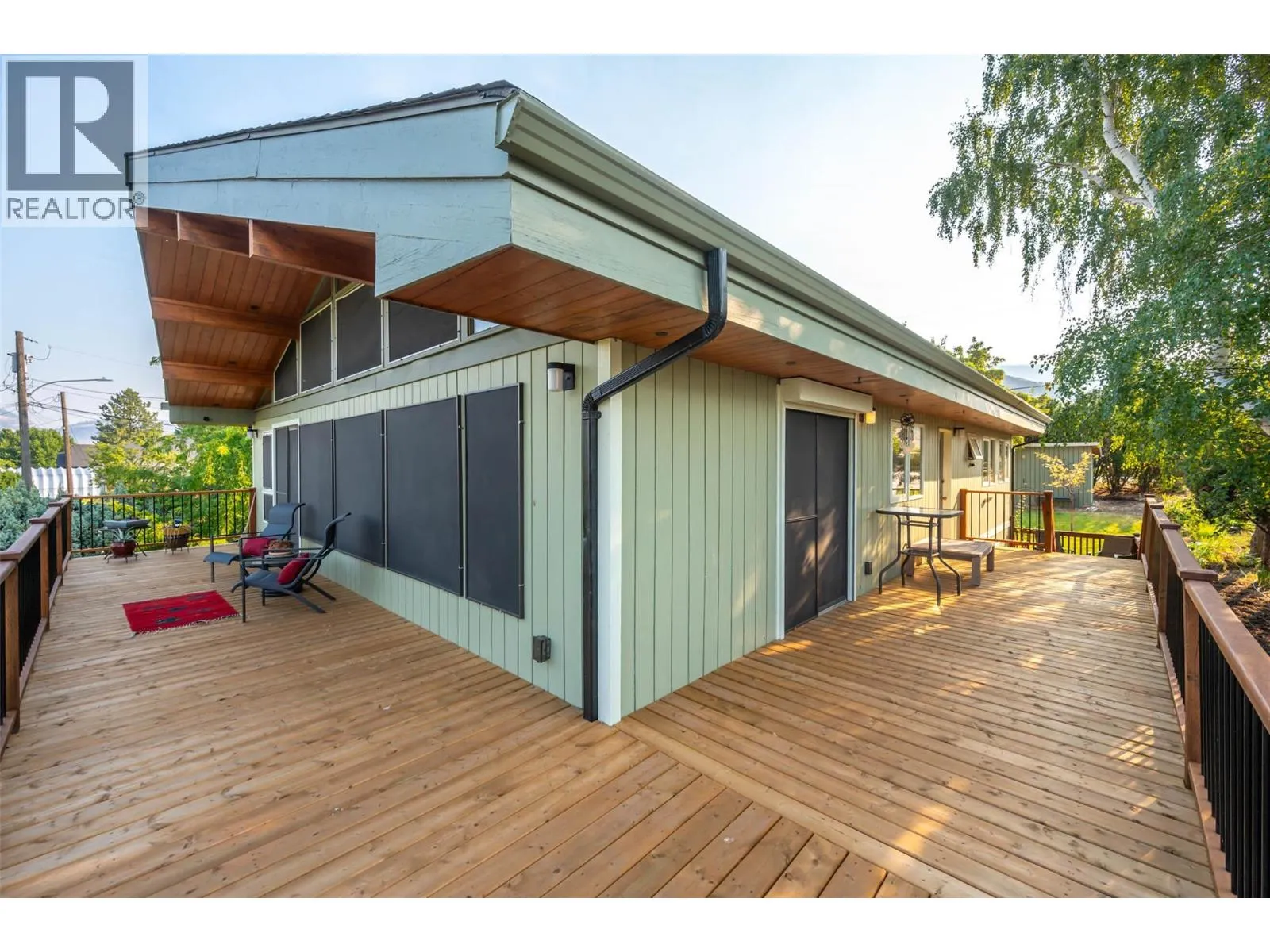 975 Heron Court