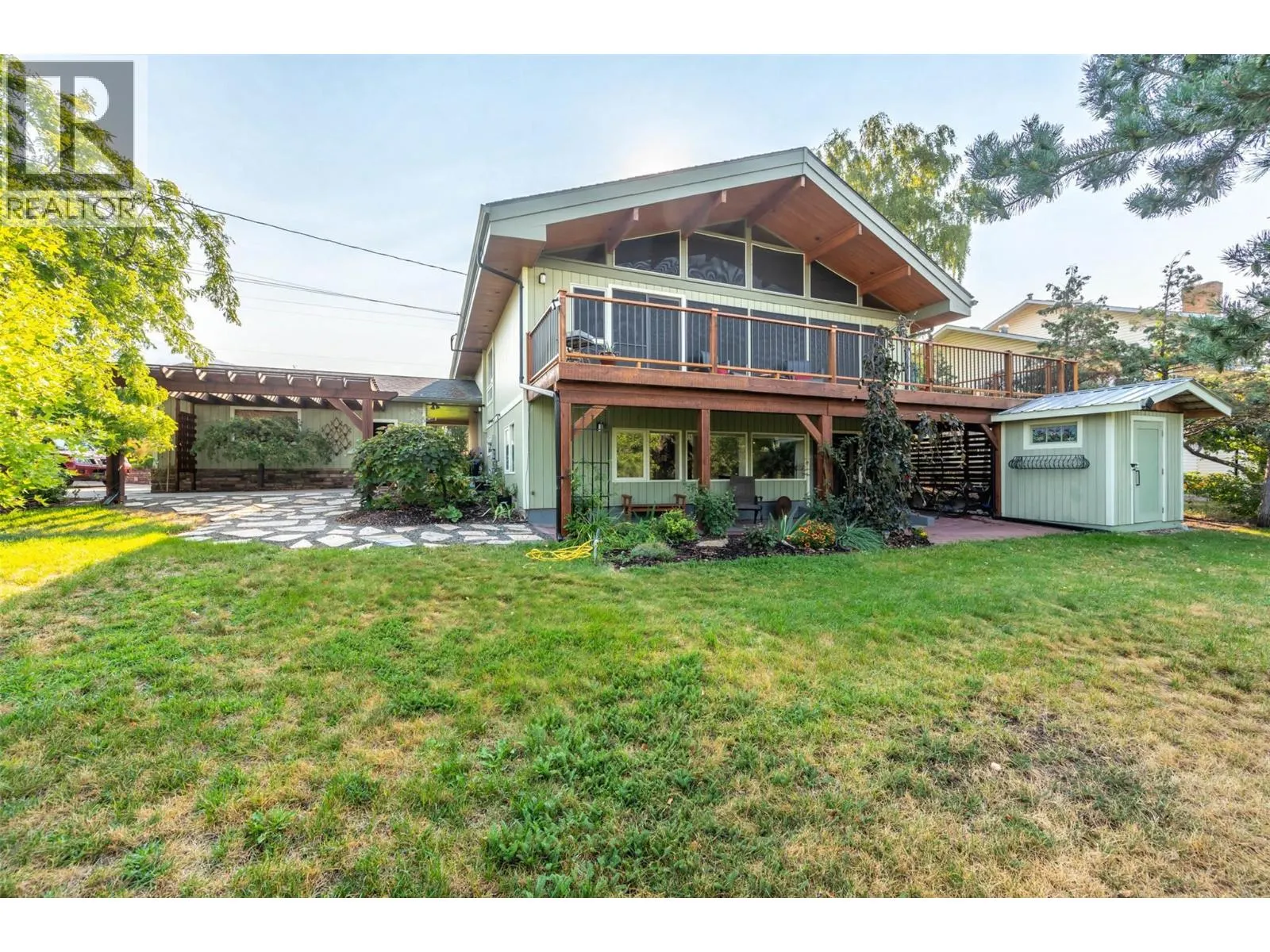 975 Heron Court
