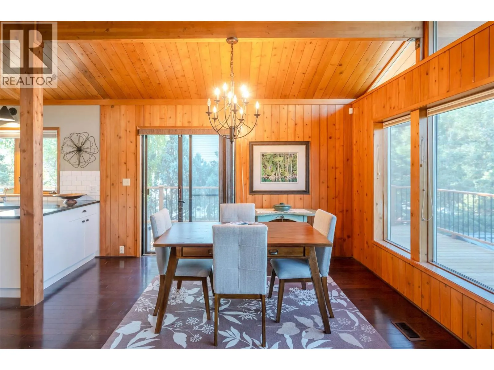 975 Heron Court