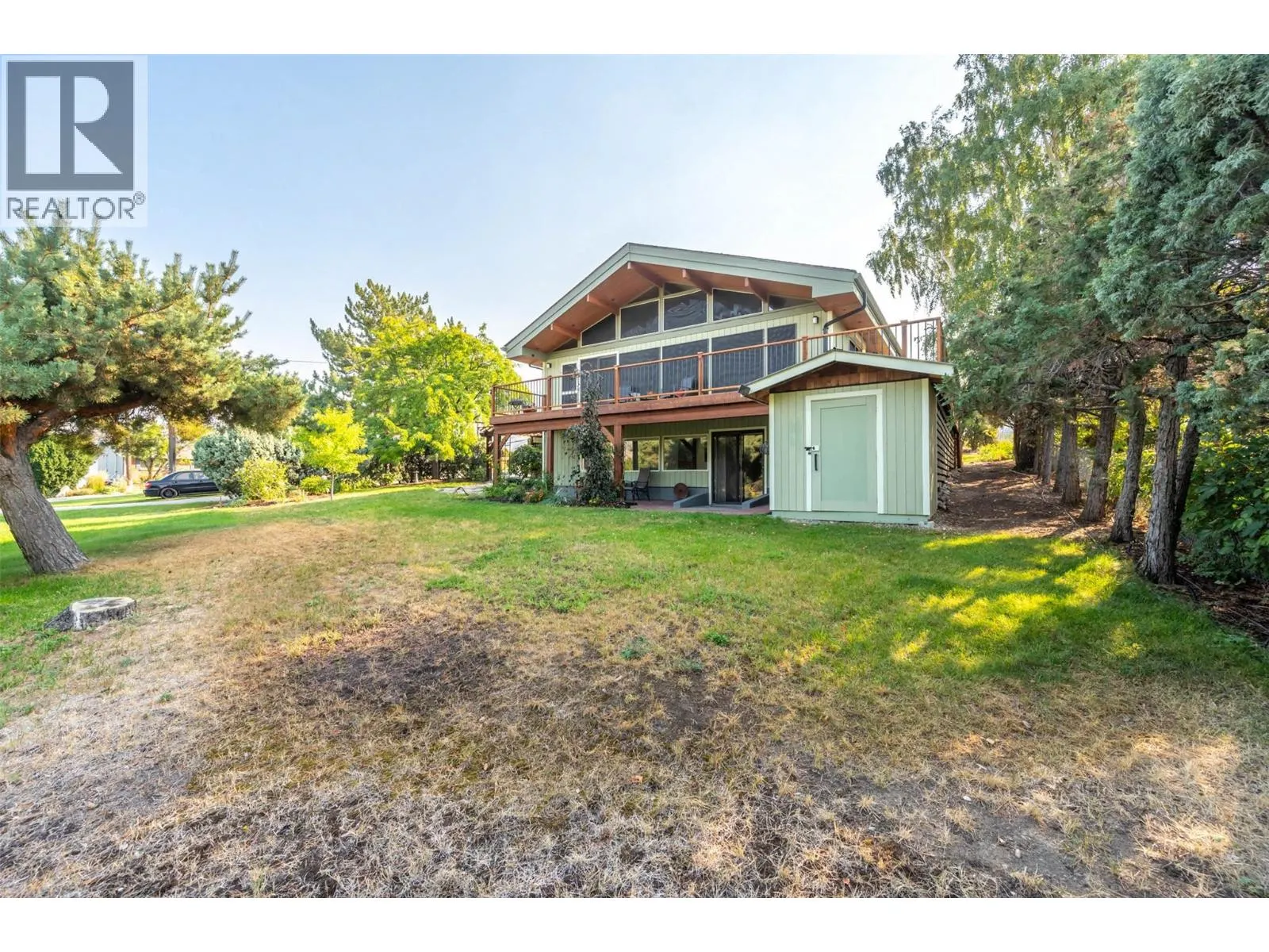 975 Heron Court