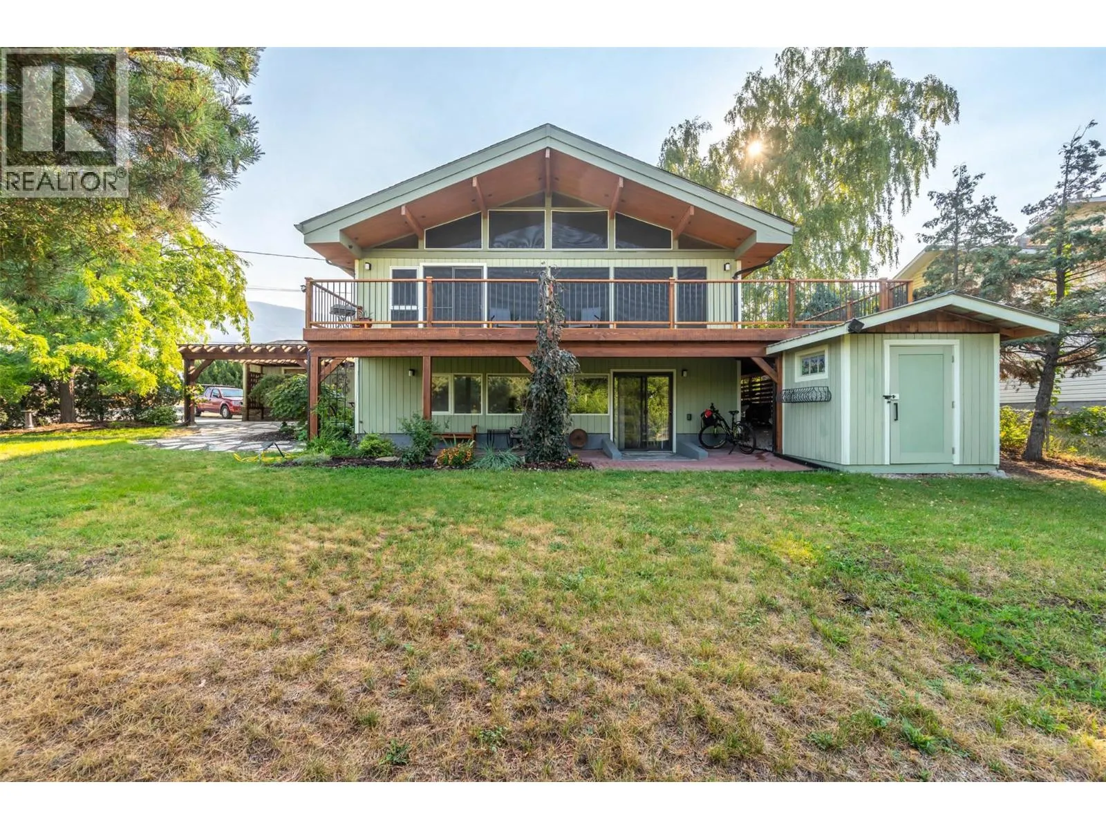 975 Heron Court