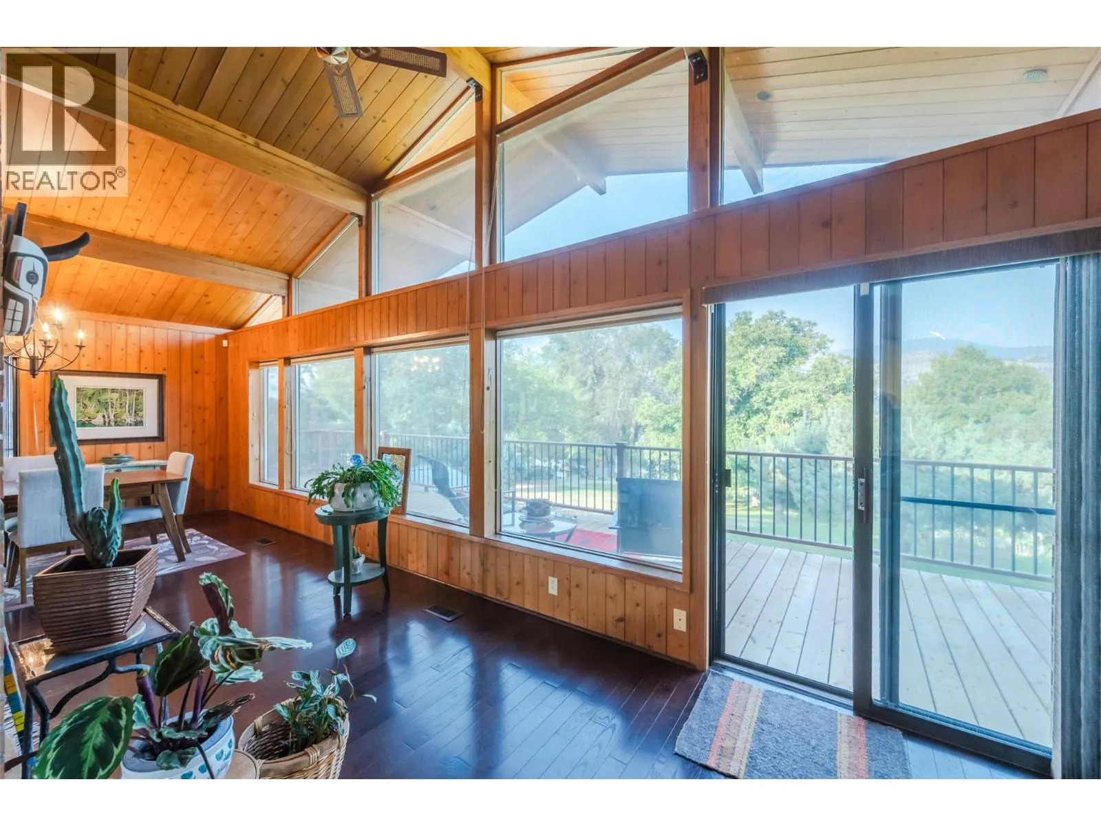 975 Heron Court