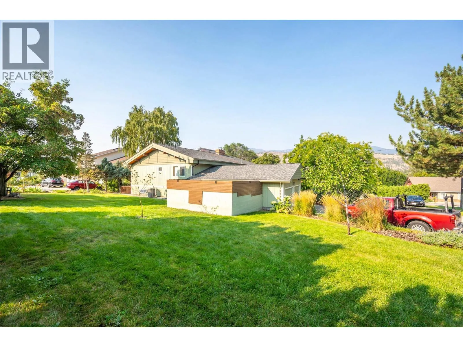 975 Heron Court