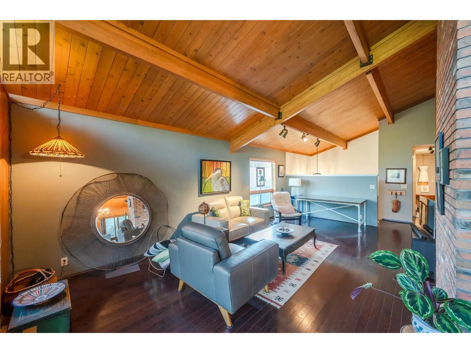 975 Heron Court