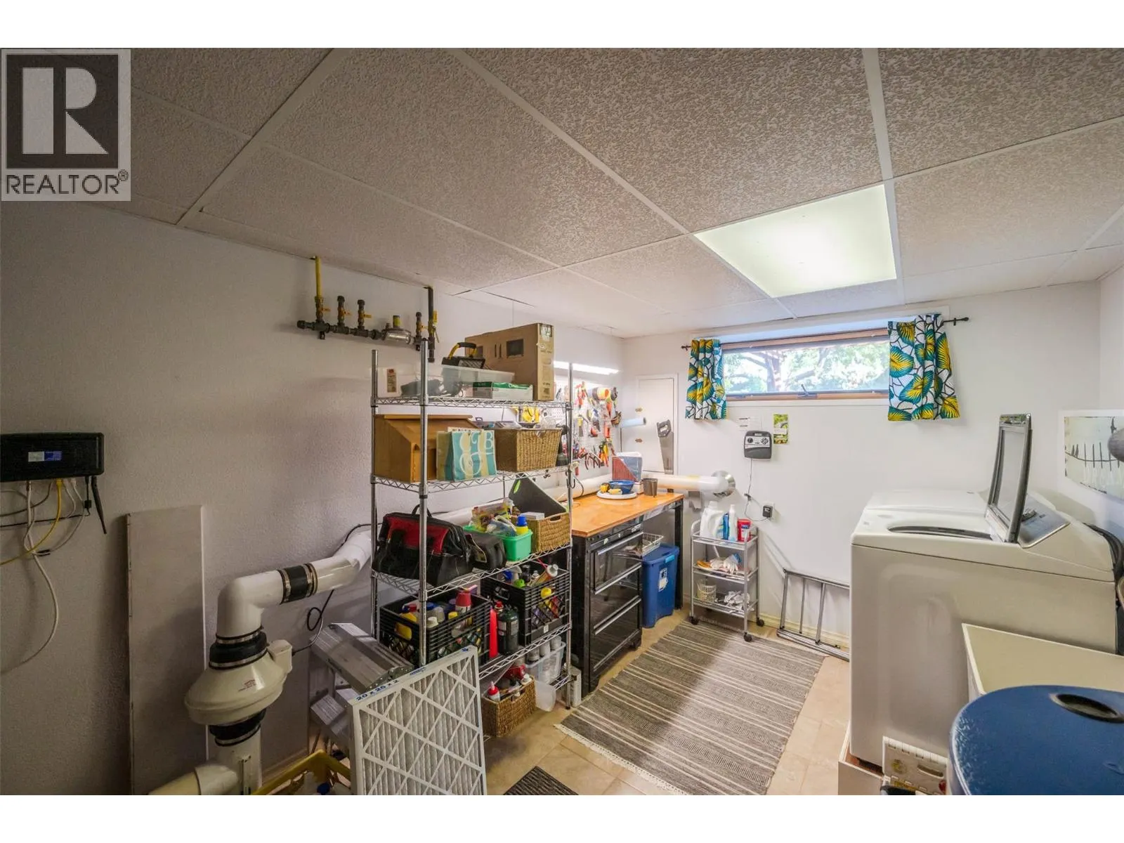 975 Heron Court