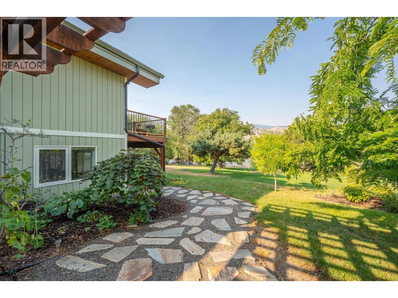 975 Heron Court